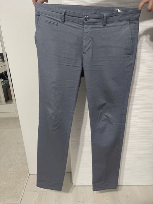Pantaloni barbati casual