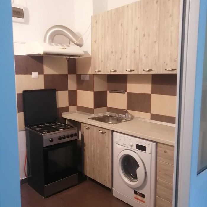 Garsoniera CET vânzare