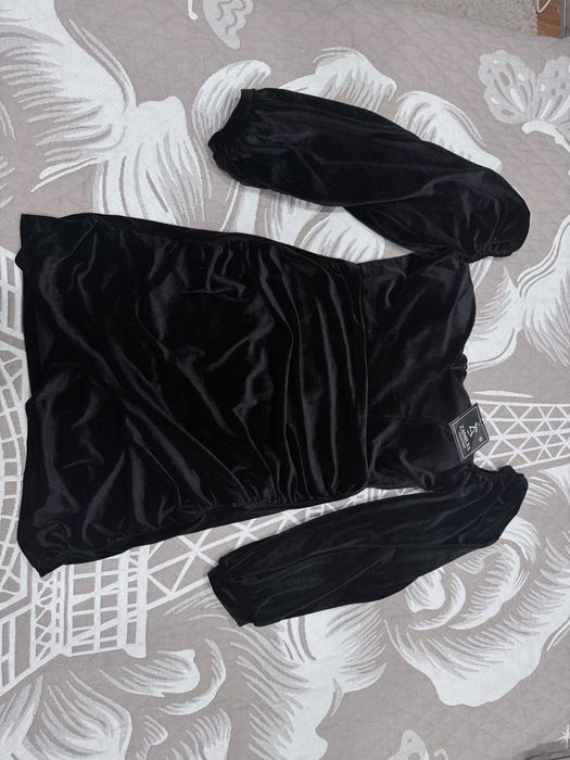 Продам женскую одежду