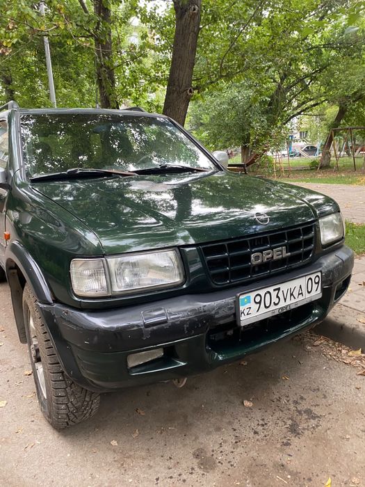 опель фронтера 1999 года