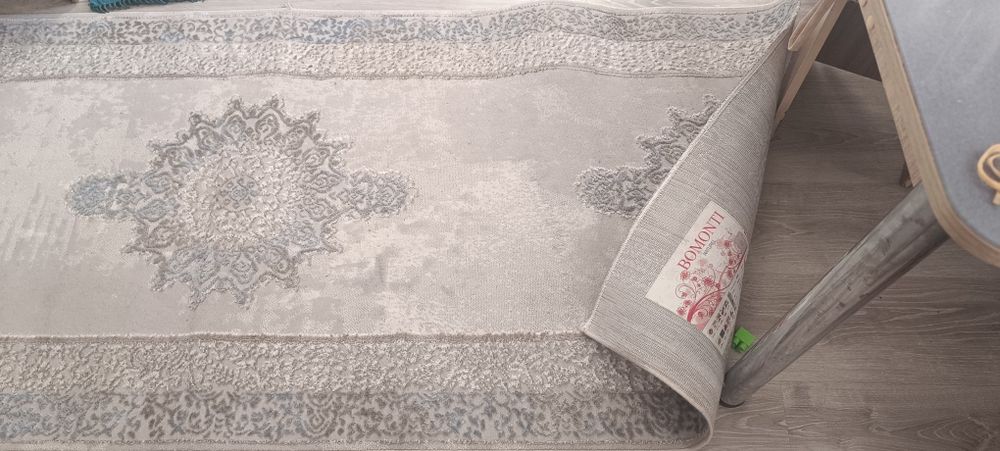 Продам дорожку ковровую