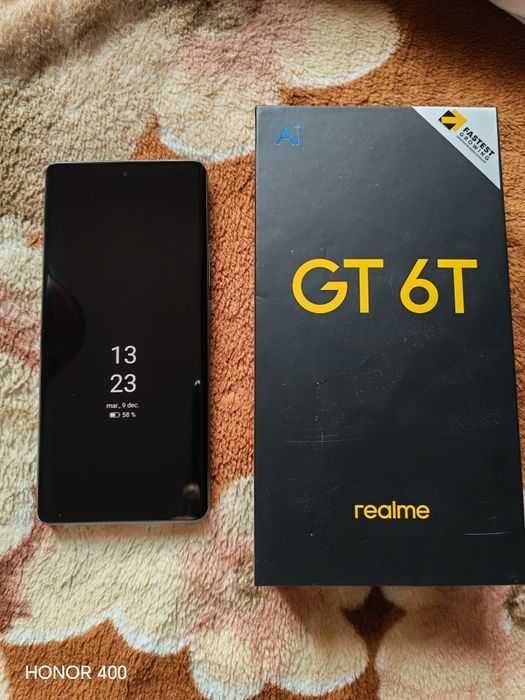Realme GT6T + Samsung buds Pro