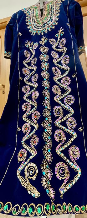 Rochie arăbească din catifea imperială, broderii cu perle prețioase