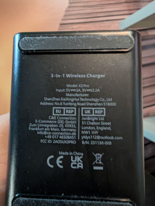 Încărcător Wireless 3-în-1 (Model X3 Pro)