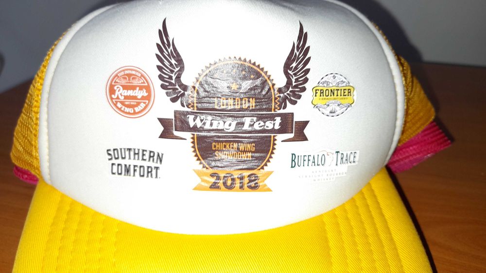 Летни шапки от Лондонски фестивал