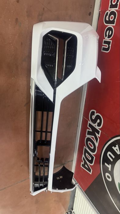 Omoda пепедний бампер