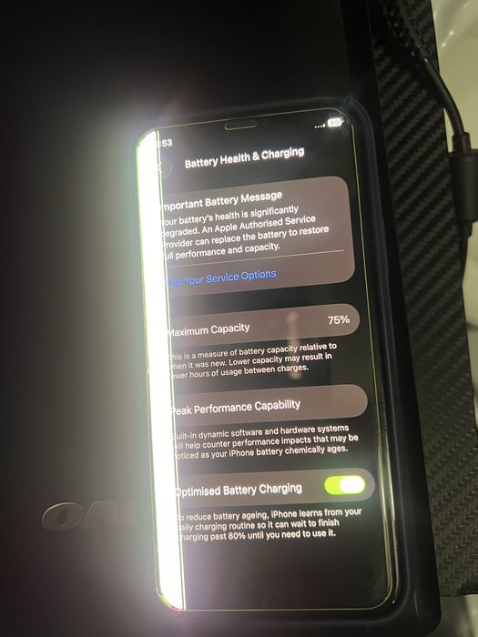 Iphone 11 pro 256GB - проблем с екрана