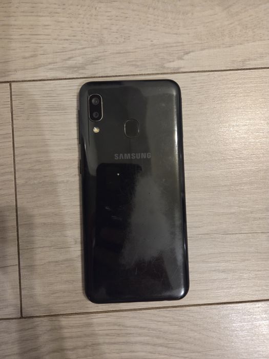 Samsung A20E spart