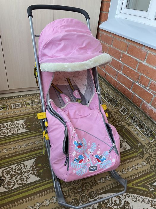 Продаются сани