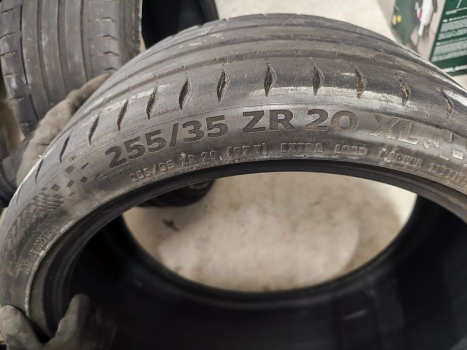 Continental Sport Contact 7 255/35/20