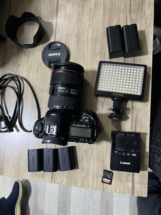 Canon mark 4 sotiladi