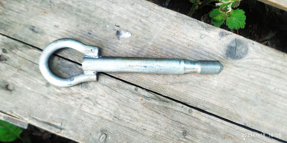 Крюк буксировки- петля