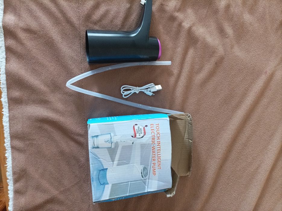 Дозатор за кана за вода