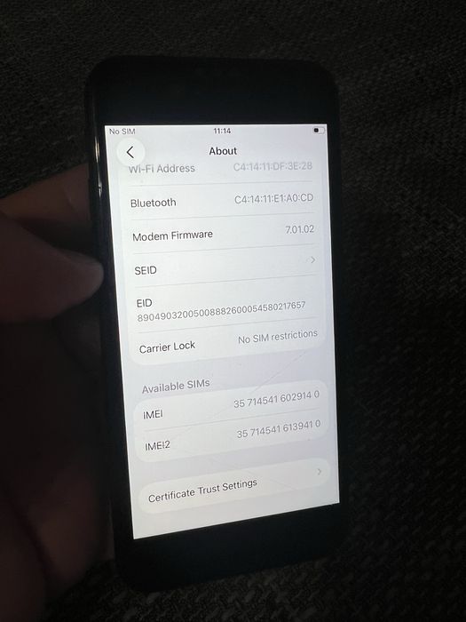 iPhone SE 2020 128 GB baterie 84% totul original