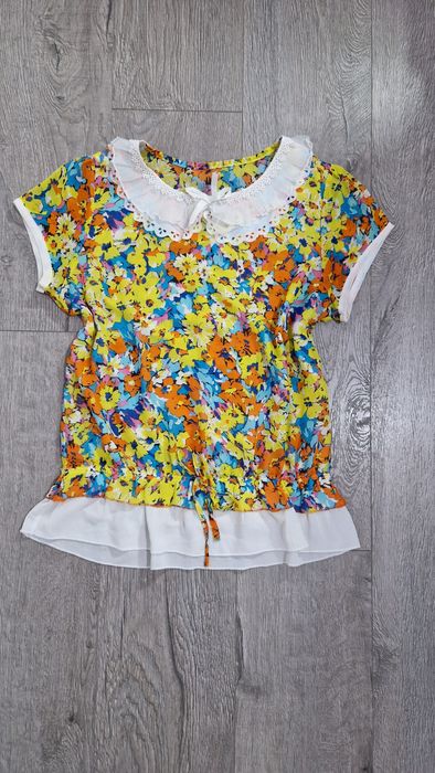 Camasa multicolora cu broderie