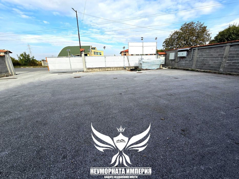 Под наем свободна площ/паркинг за автомобили/бусове в гр.Асеновград