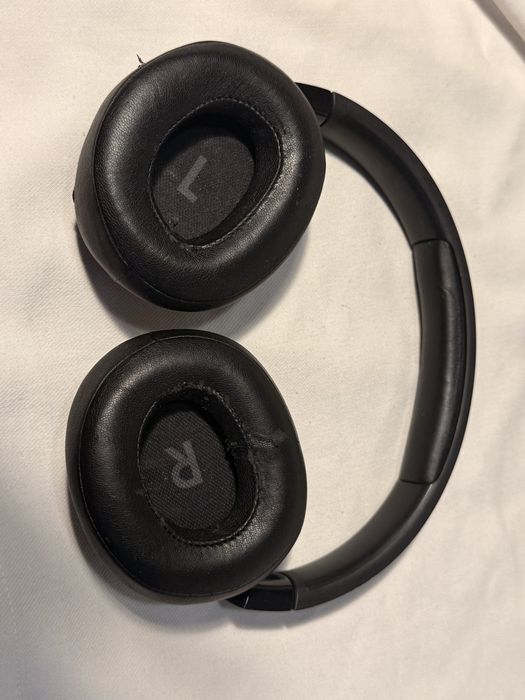 Casti pe urechi JBL