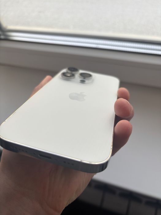 Продам iphone 14 pro 256gb