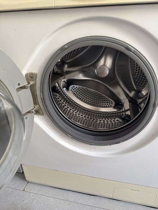 Стриральная машина