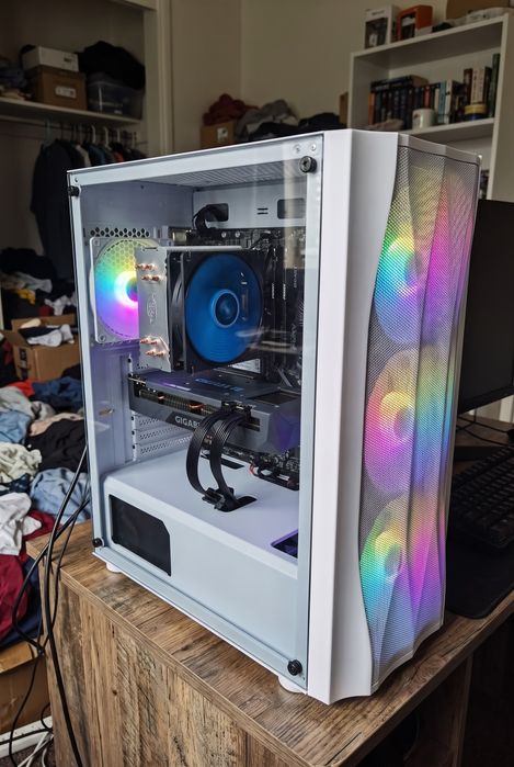 PC Gaming RTX 4060Ti & i5 1240