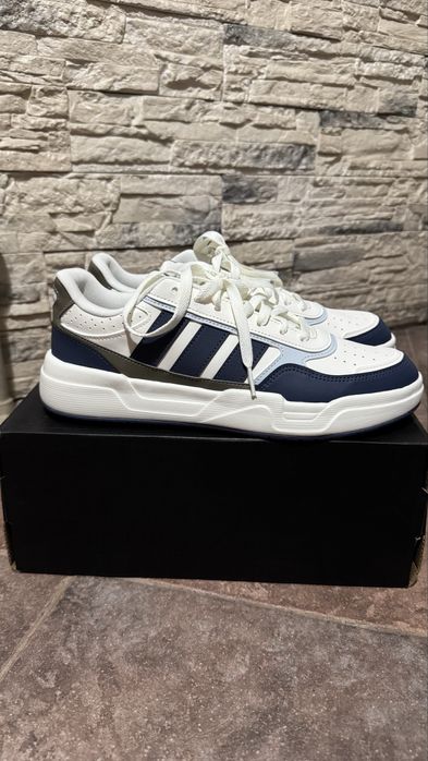 Кеды Adidas 42 размера