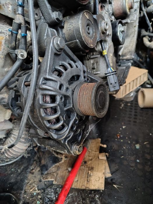 Vând alternator Fiat Ducato Citroen Jumper Peugeot Boxer 2.3 euro 5