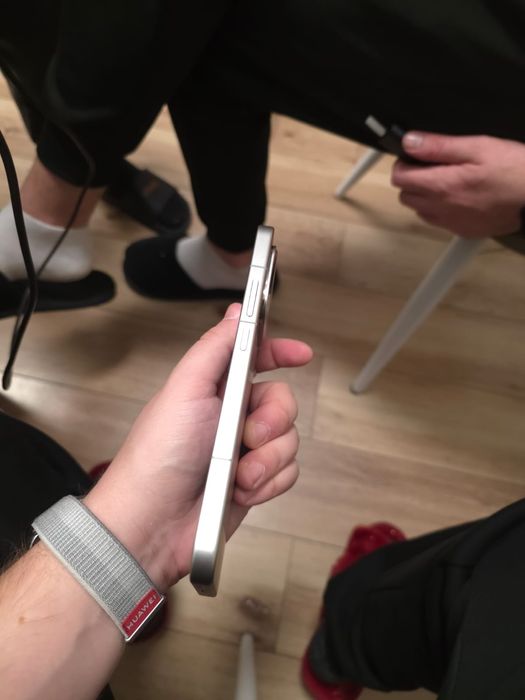 Vând/Schimb Xiaomi 15t pro 12/256gb