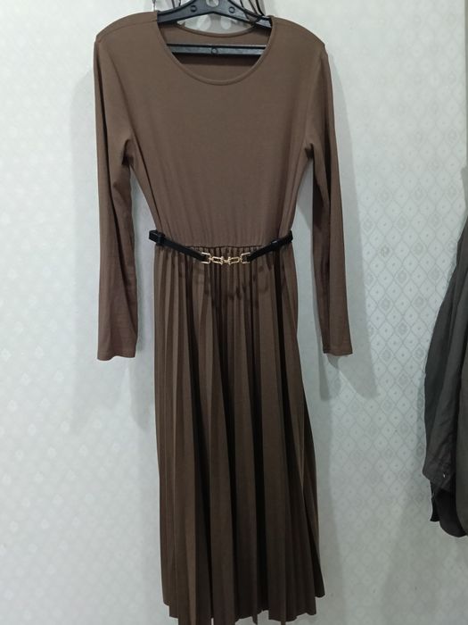 Продам платья в отличном состояний