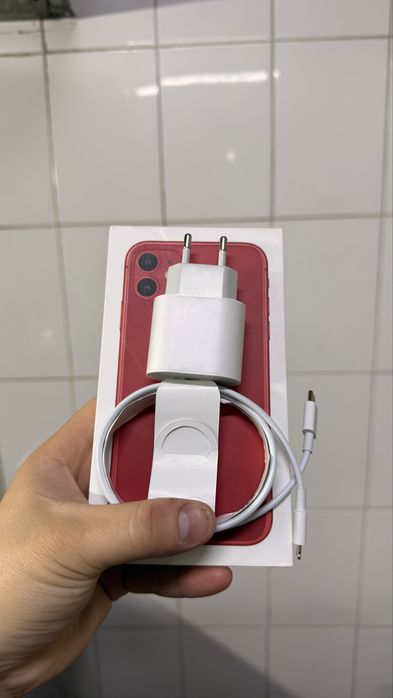 Iphone 11 128гб.