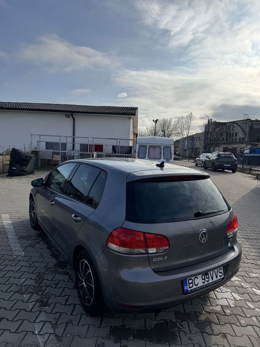 VOLKSWAGEN Golf 2010 — imagine 4