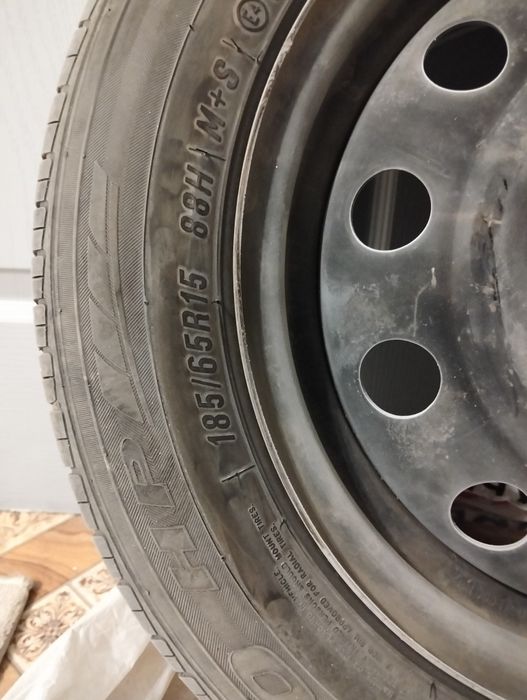 Продам шины диски