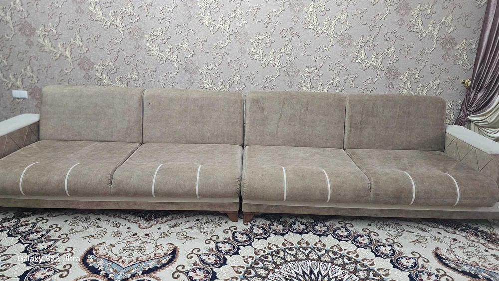 Мягкий диван  уголок