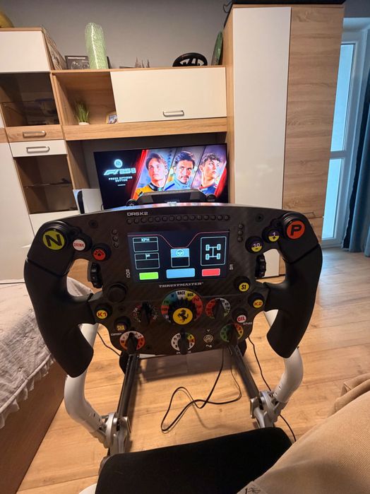 Thrustmaster T598-P + Ferrari SF1000 + Playseat f1