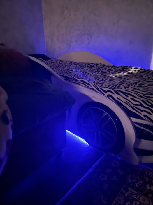 Продам машинку кровать Тараз