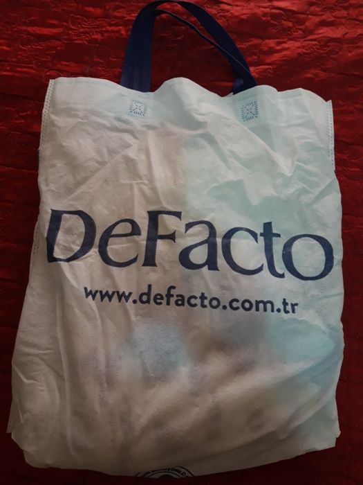 Новый нарядный свитер