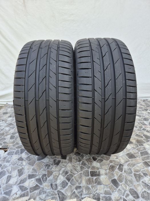 2бр 245 40 18 Hankook летни НОВИ