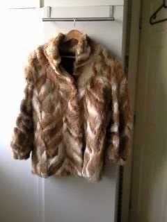 Кожено палто от лисица