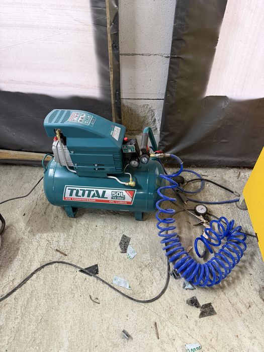 Vand set complet utilaje tamplarie pvc termopane AFACERE  LA CHEIE