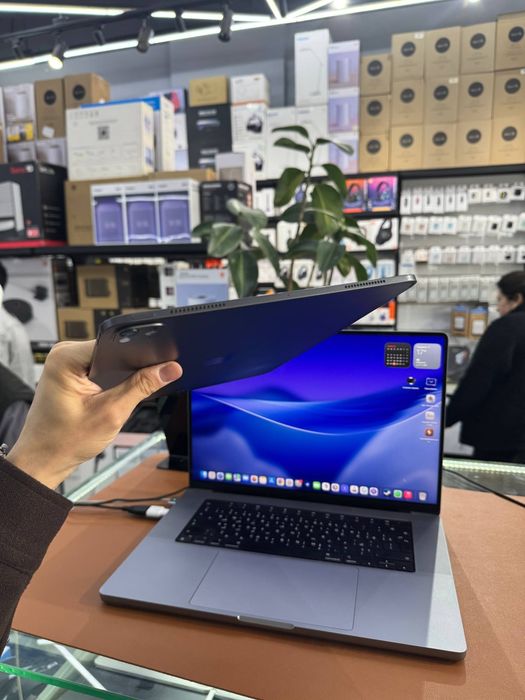 iPad Pro 13 " M4 512 Wifi Nasiyaga ham beriladi