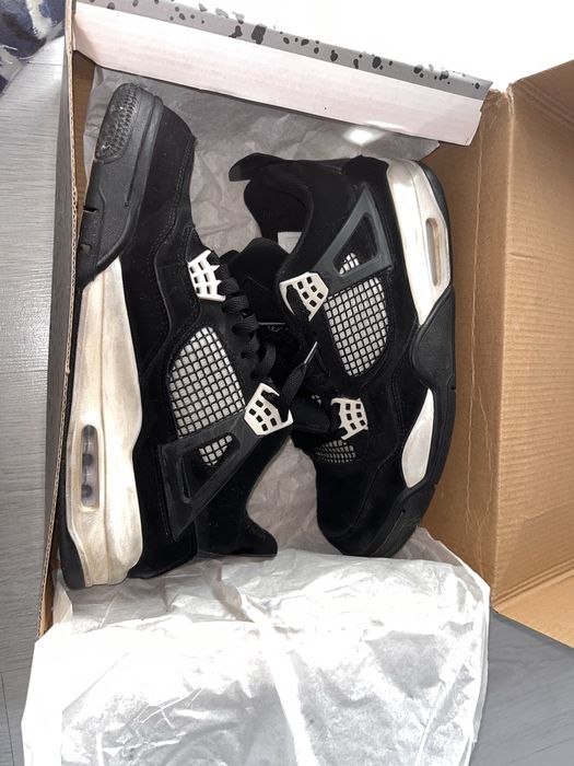 продаю 4джорданы дёшево