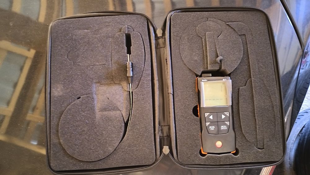 Vând termometru digital profesional