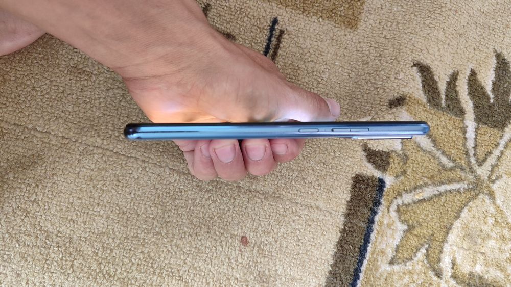 vivo V21e состоение отл