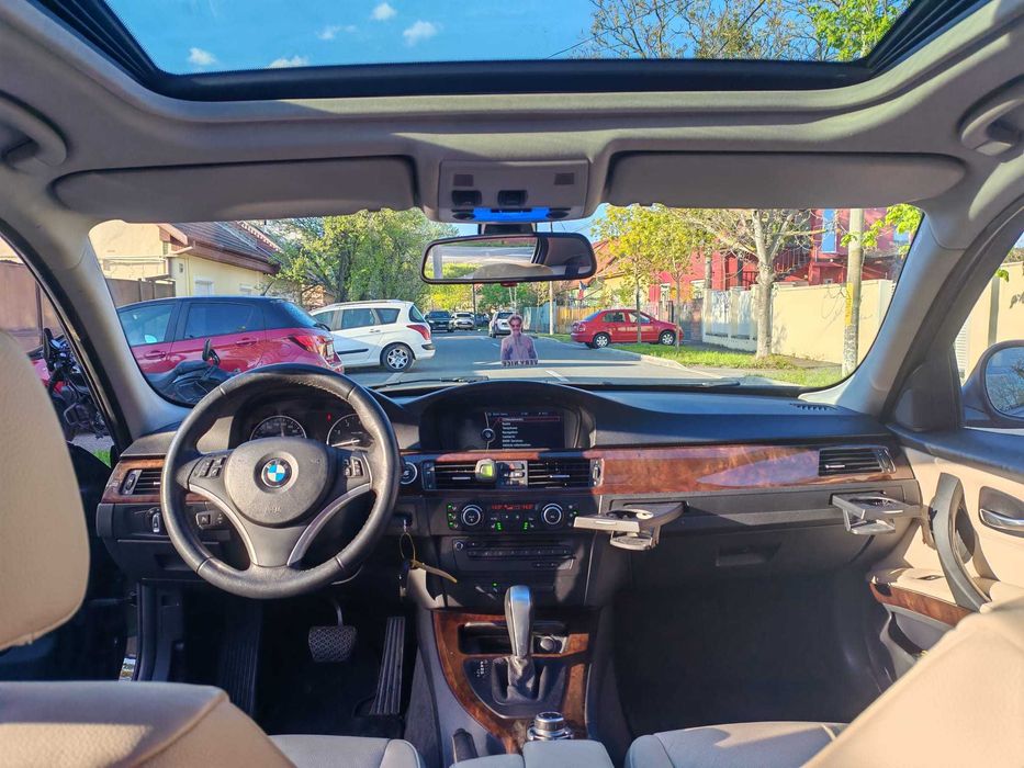 BMW E90 LCI 320i automat 170 cai