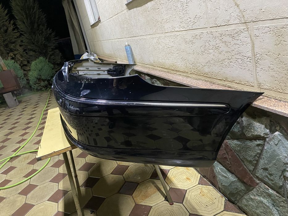 Продам задний бампер w211