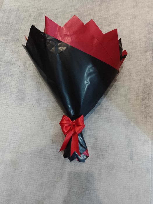 Букет от платнени рози