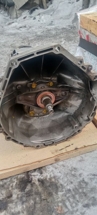 Коробка МКПП Мерседес 111й. 2.0