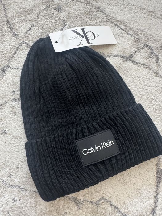 Caciula Calvin Klein Neagra