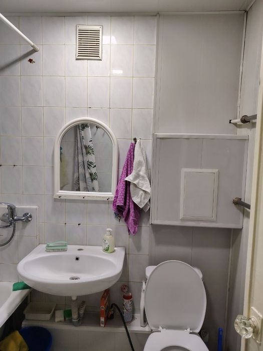 2 комнатная рядом с ТЦ Парус Чиланзар 6 квартал