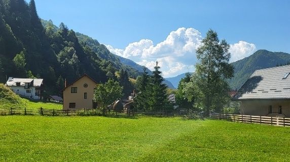 Urgent! Super ocazie! Teren intravilan 600 mp Sătic, Rucăr!