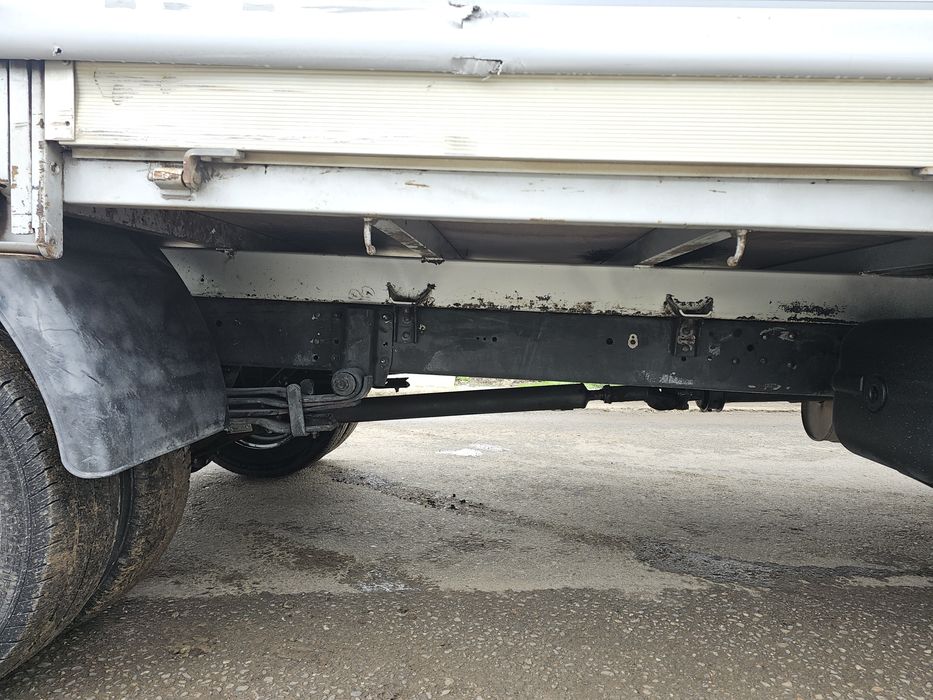 Nissan Atleon prelata!